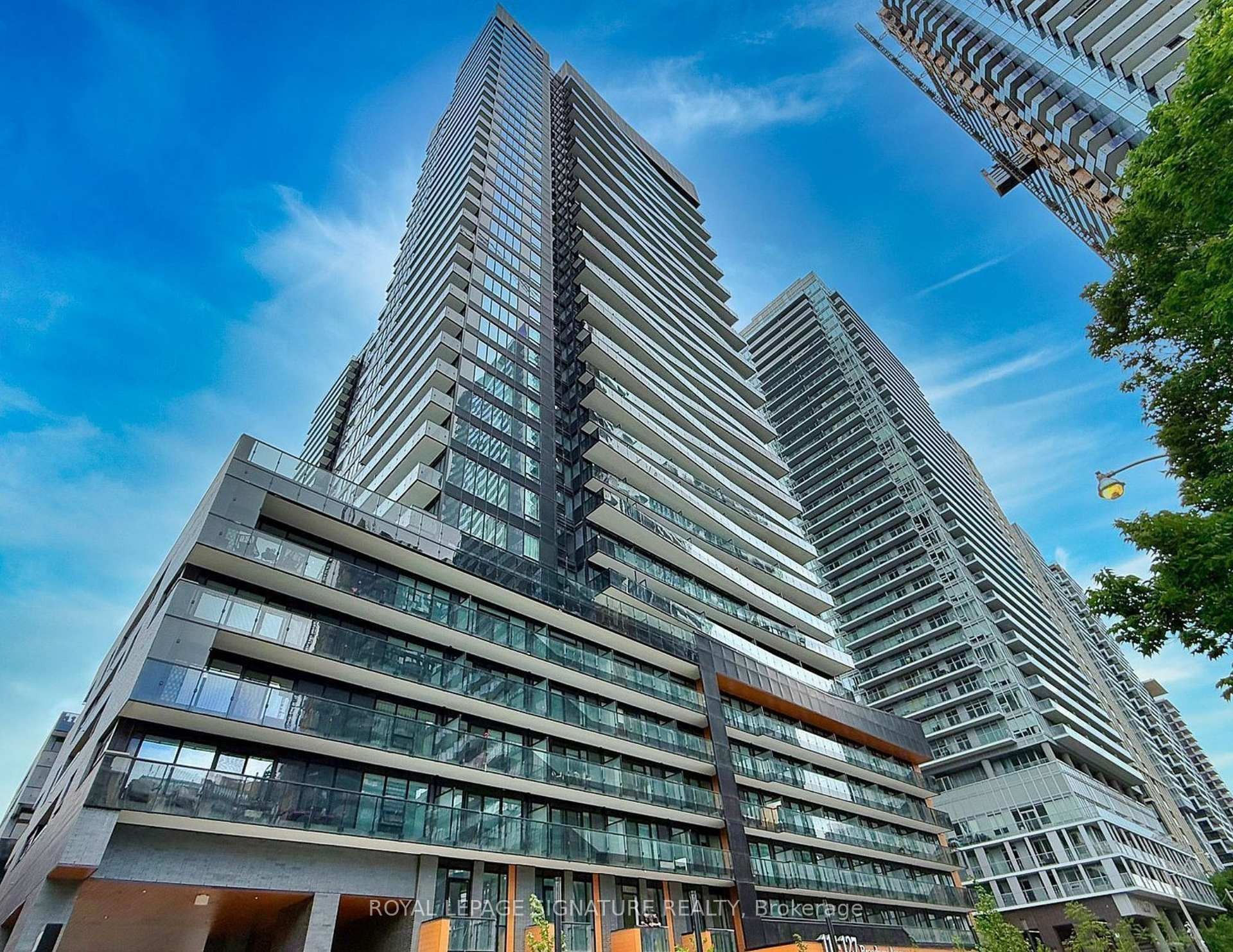 









117


Broadway

Avenue, 1102,
Toronto,




ON
M4P 1V5

