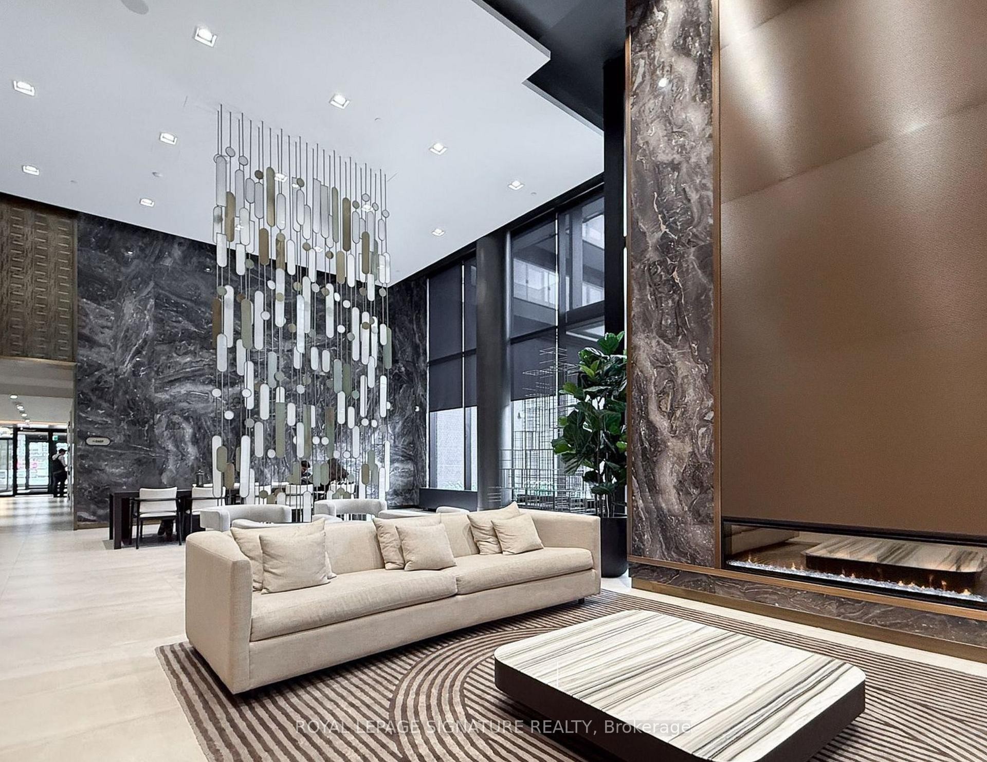 









117


Broadway

Avenue, 1102,
Toronto,




ON
M4P 1V5

