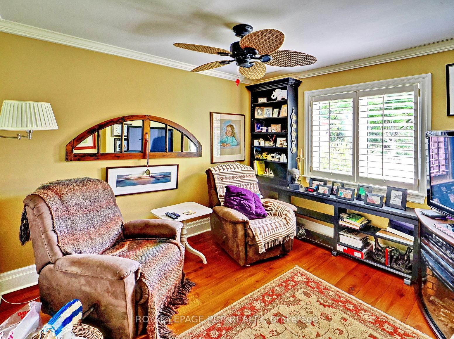 









28


Reddington

Drive, 2,
Caledon,




ON
L7E 0E4

