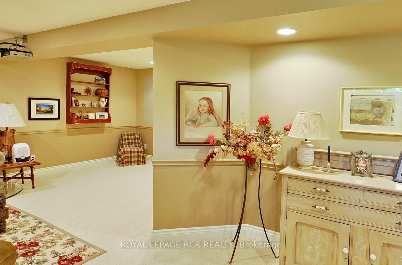 









28


Reddington

Drive, 2,
Caledon,




ON
L7E 0E4

