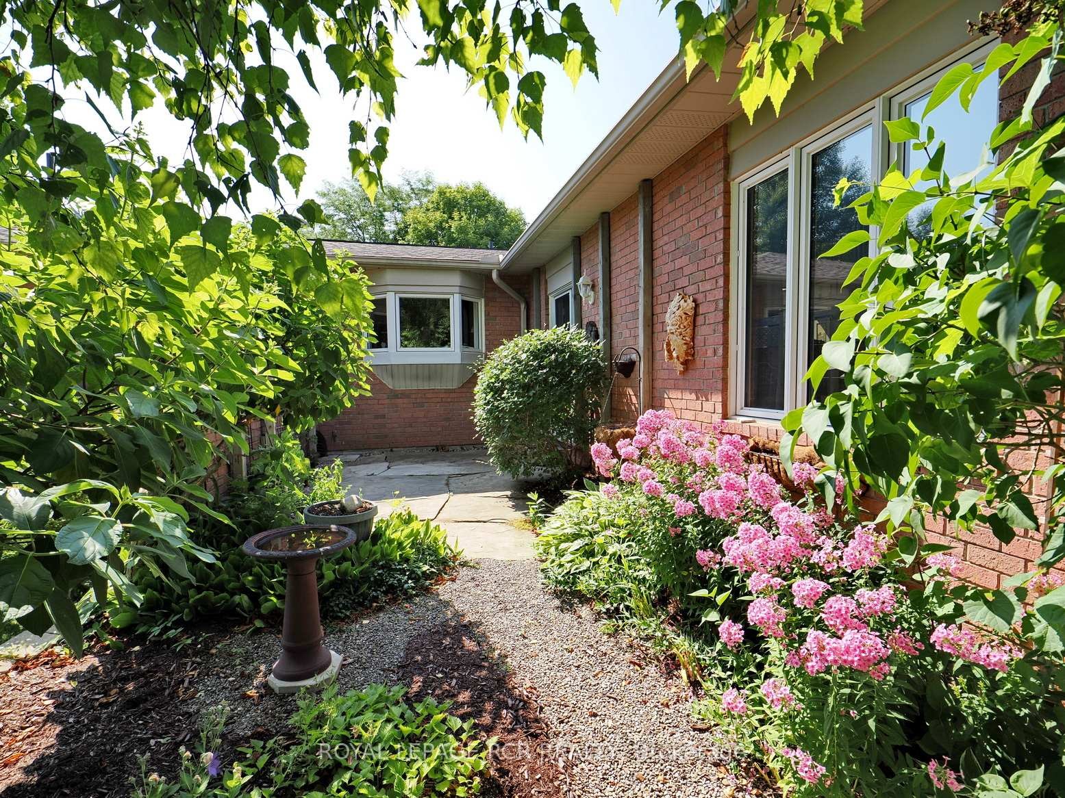 









28


Reddington

Drive, 2,
Caledon,




ON
L7E 0E4

