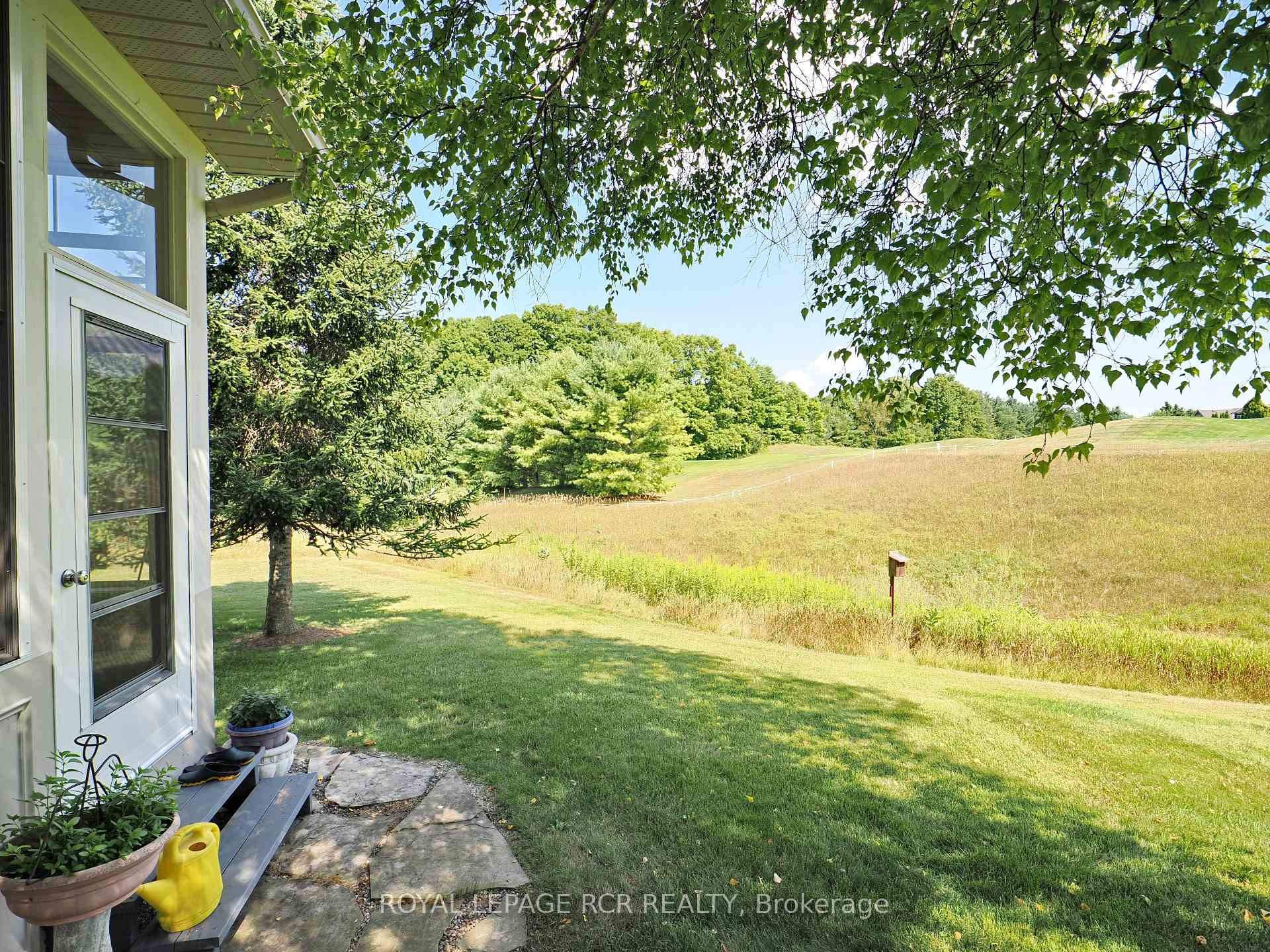 









28


Reddington

Drive, 2,
Caledon,




ON
L7E 0E4

