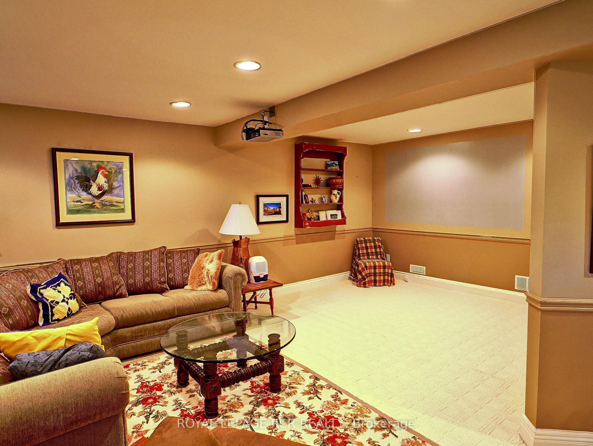 









28


Reddington

Drive, 2,
Caledon,




ON
L7E 0E4

