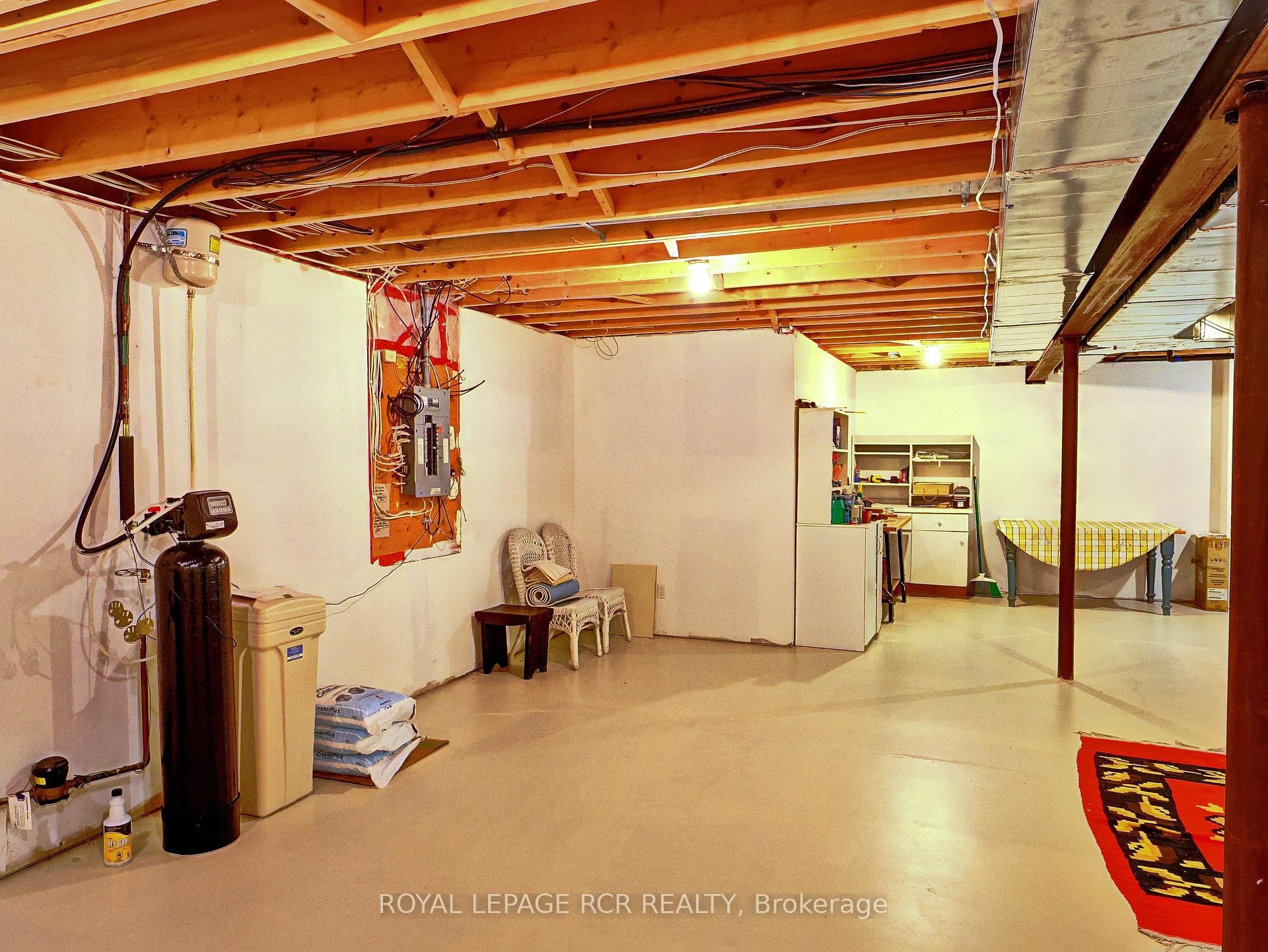 









28


Reddington

Drive, 2,
Caledon,




ON
L7E 0E4

