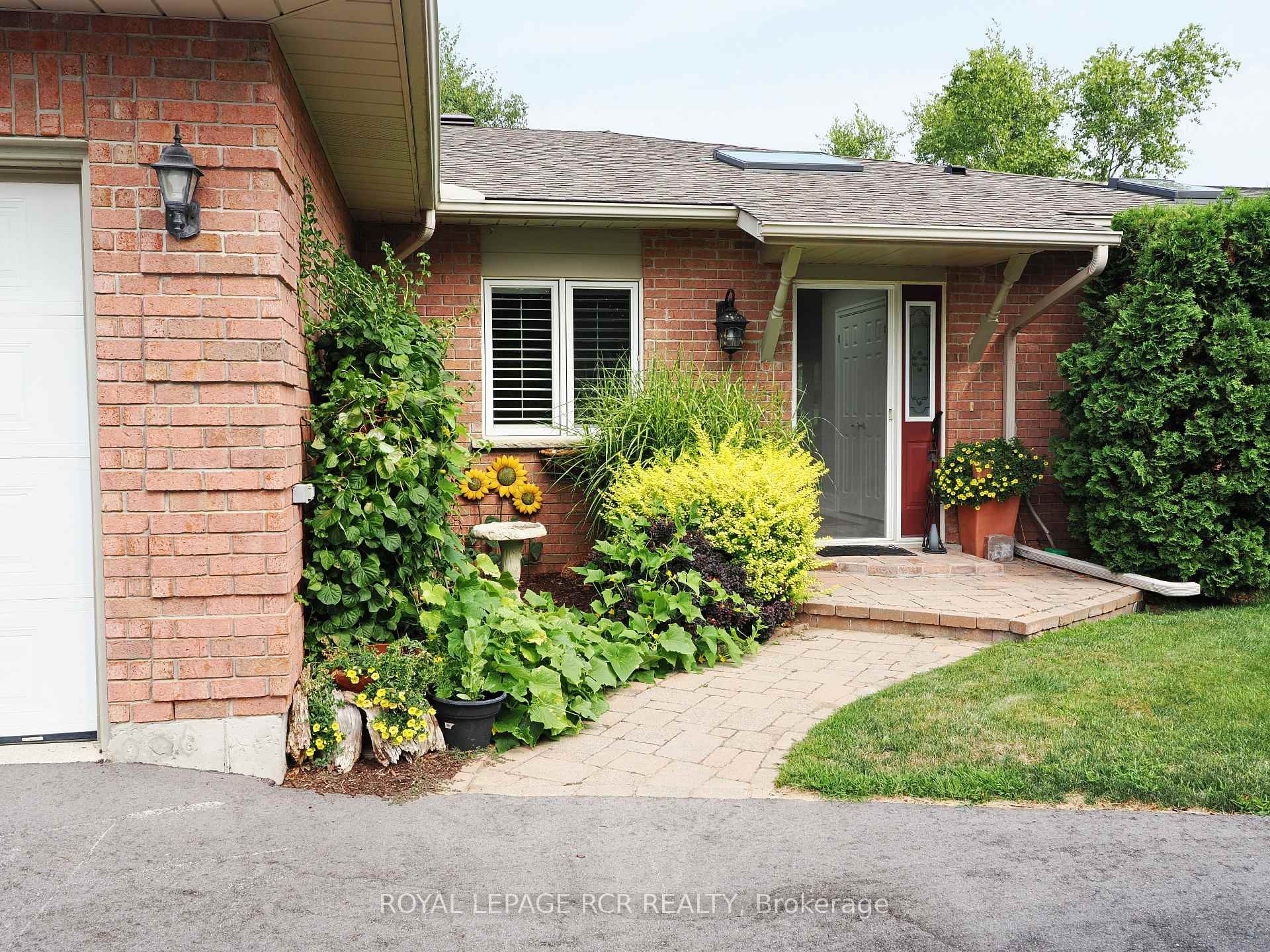 









28


Reddington

Drive, 2,
Caledon,




ON
L7E 0E4

