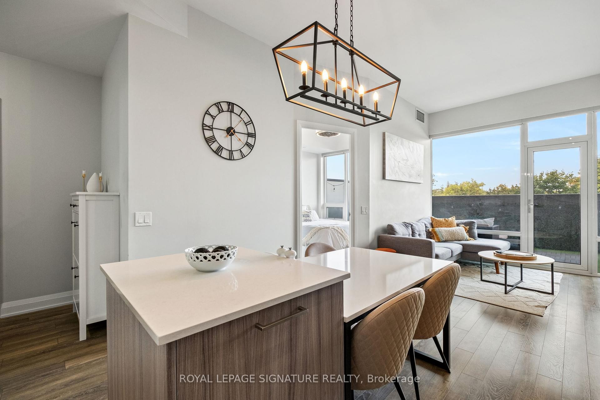 









4800


Highway 7

N/A, 316,
Vaughan,




ON
L4L 1H8

