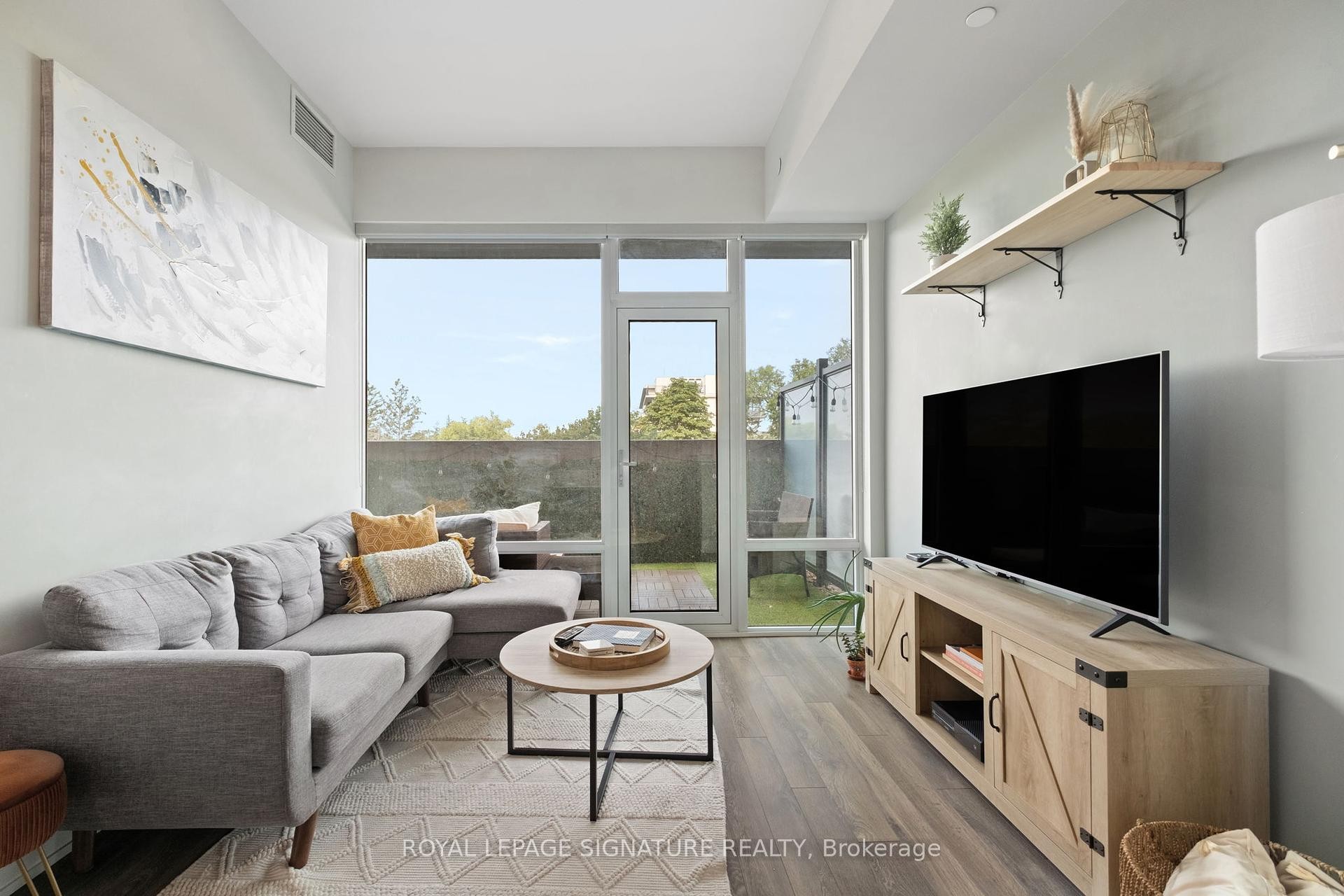 









4800


Highway 7

N/A, 316,
Vaughan,




ON
L4L 1H8

