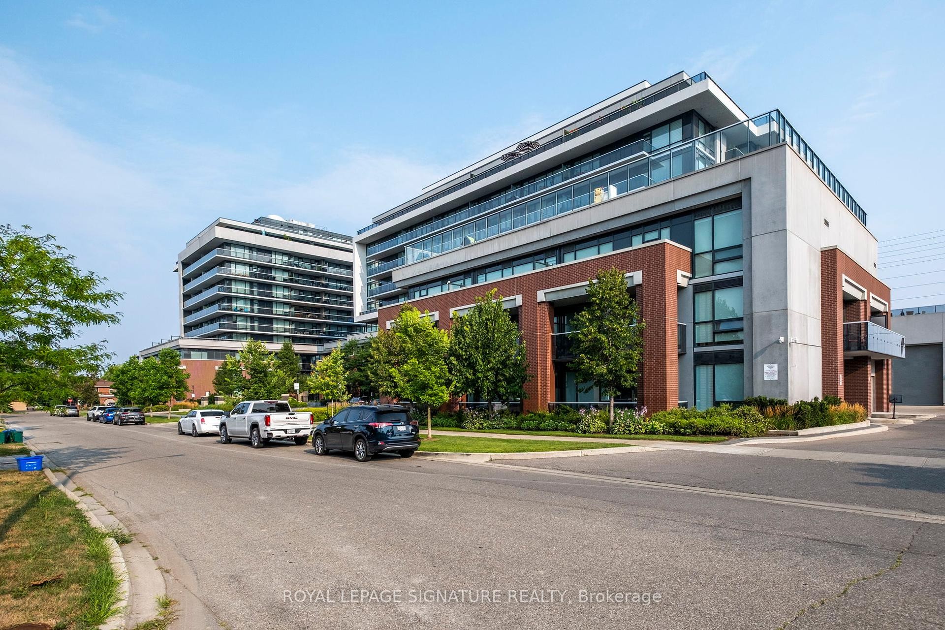 









4800


Highway 7

N/A, 316,
Vaughan,




ON
L4L 1H8

