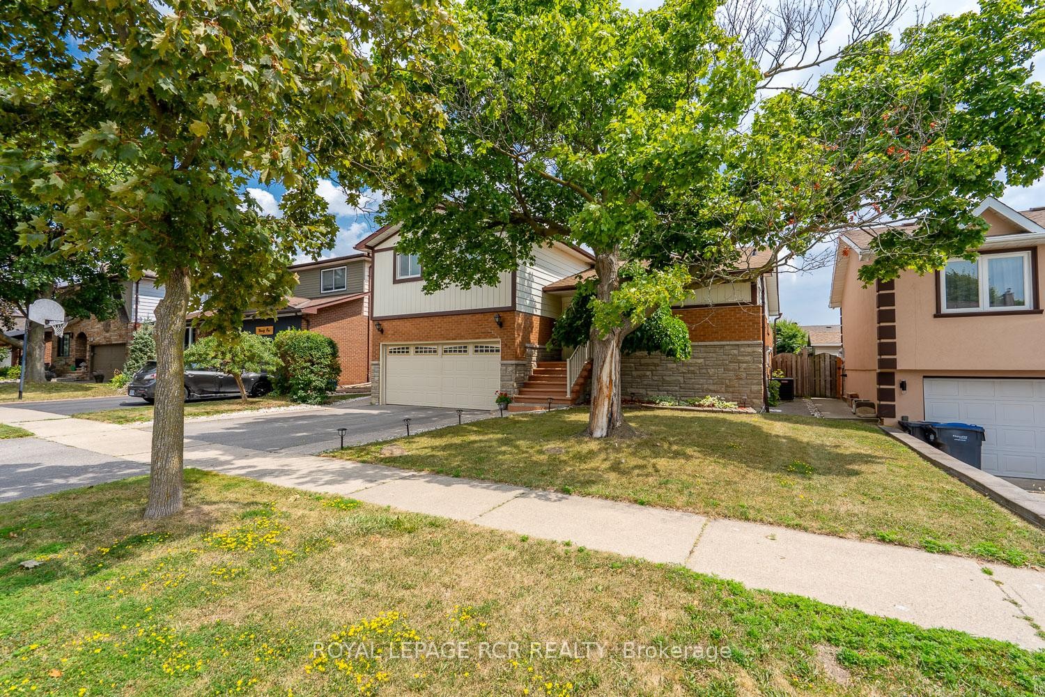 









93


Charters

Road,
Brampton,




ON
L6V 2S8

