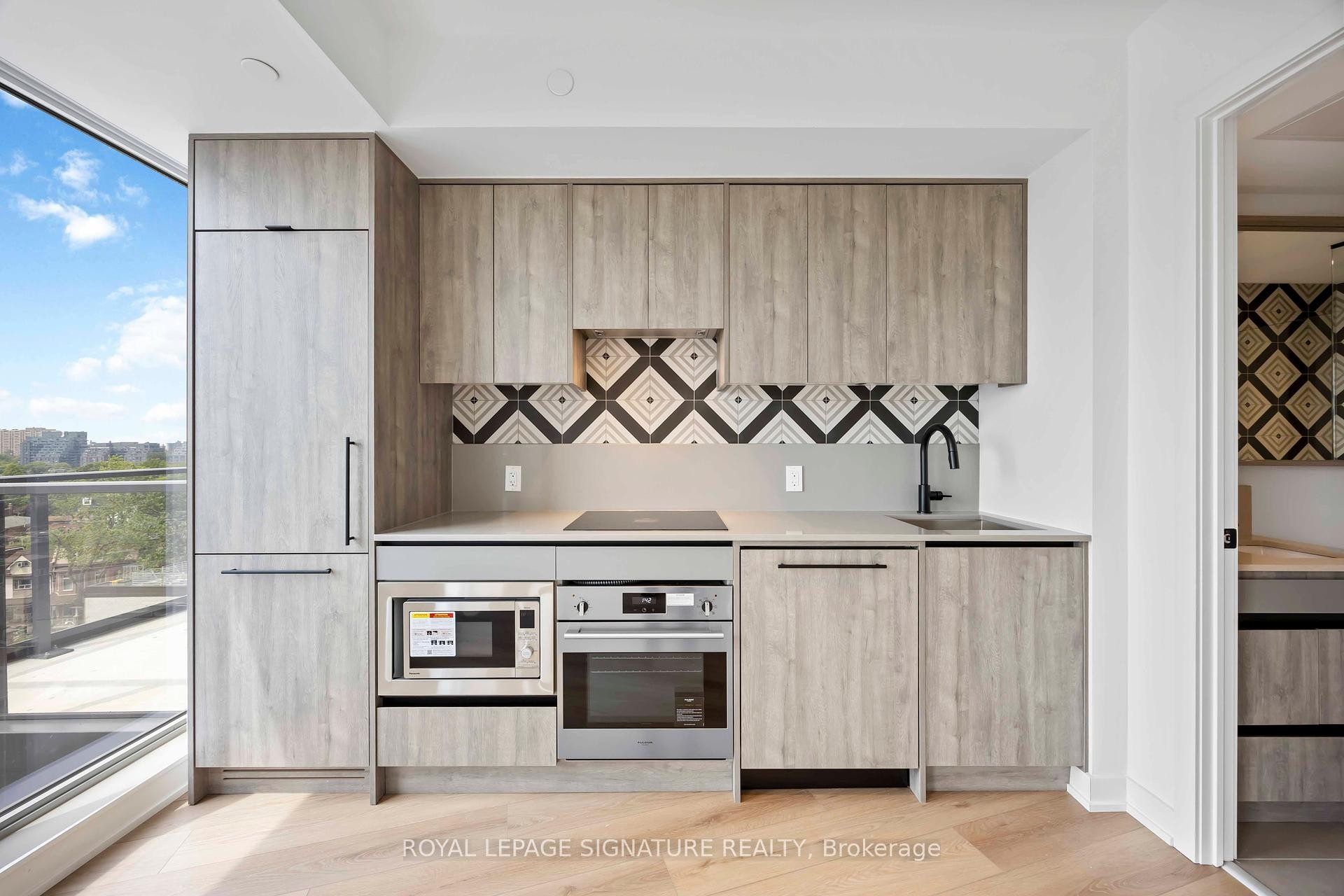 









1200


Dundas

Street West, 803,
Toronto,




ON
M6J 1X4

