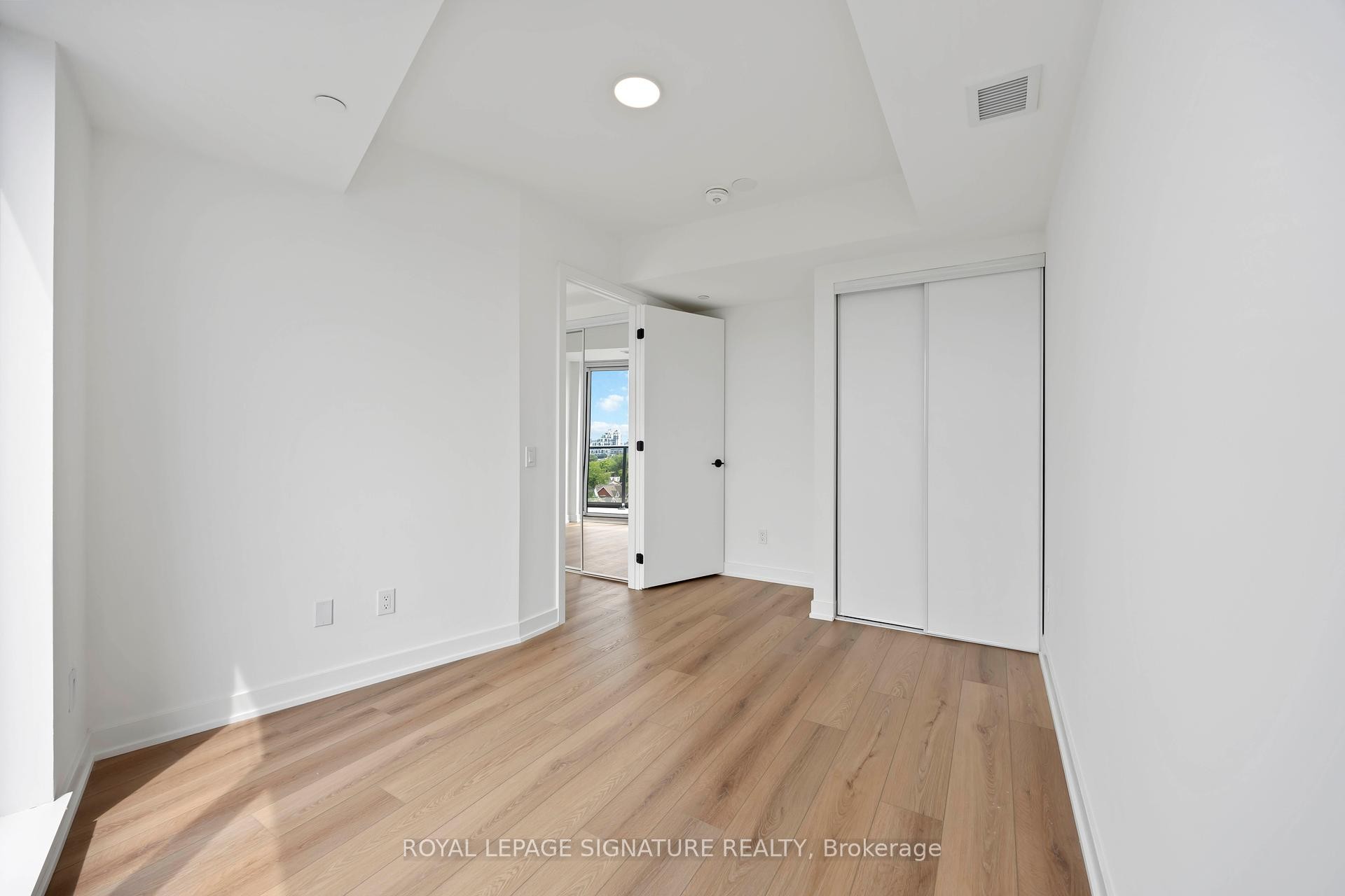









1200


Dundas

Street West, 803,
Toronto,




ON
M6J 1X4

