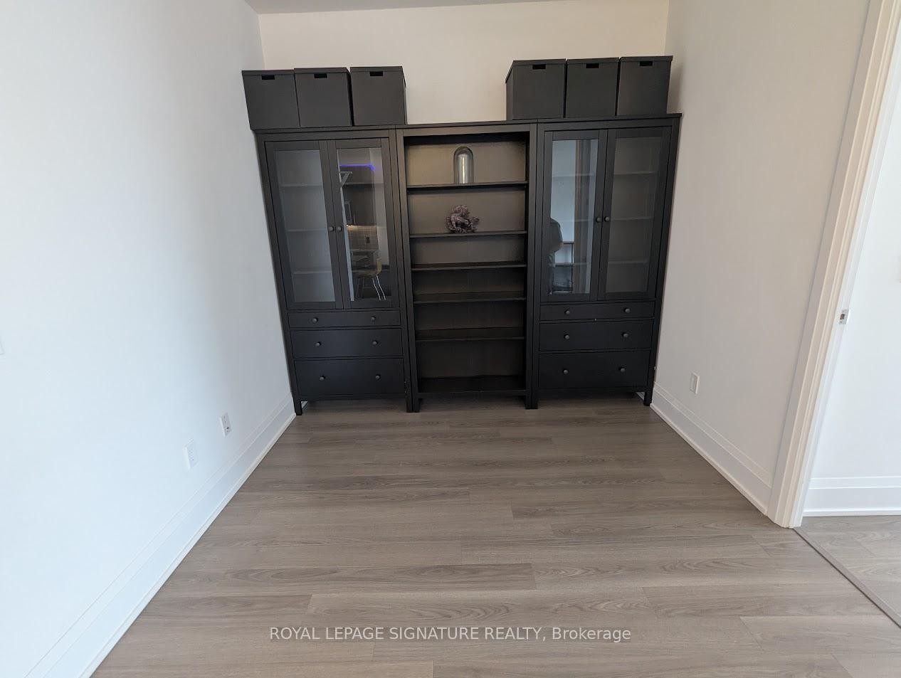 









18


Graydon Hall

Drive, Ph4,
Toronto,




ON
M3A 0A4

