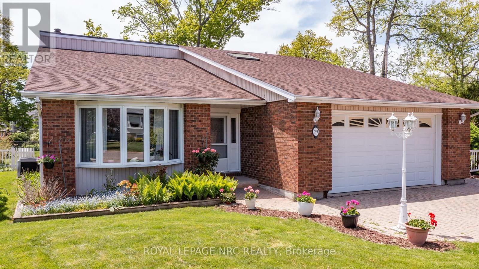 












29 MICHAEL DRIVE N

,
Port Colborne (Sugarloaf),




Ontario
L3K3C4

