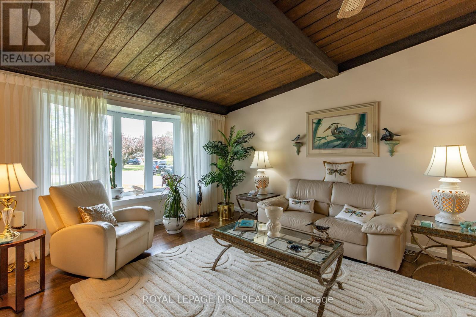 












29 MICHAEL DRIVE N

,
Port Colborne (Sugarloaf),




Ontario
L3K3C4

