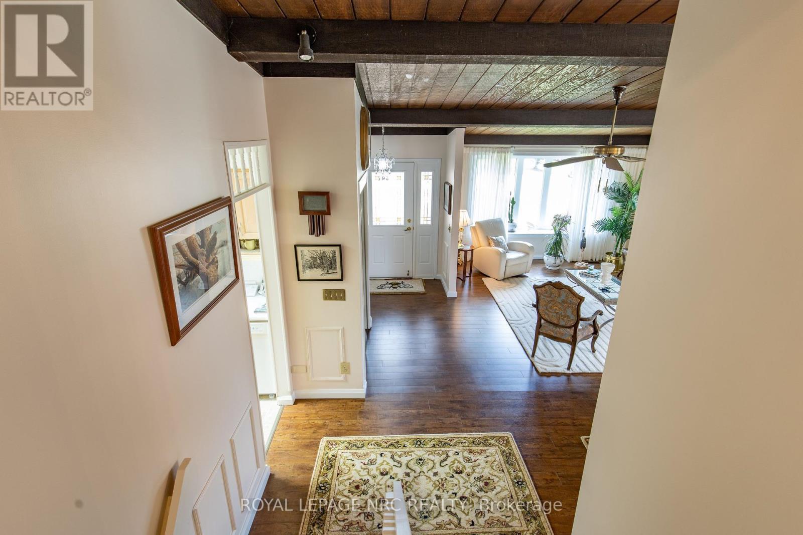 












29 MICHAEL DRIVE N

,
Port Colborne (Sugarloaf),




Ontario
L3K3C4

