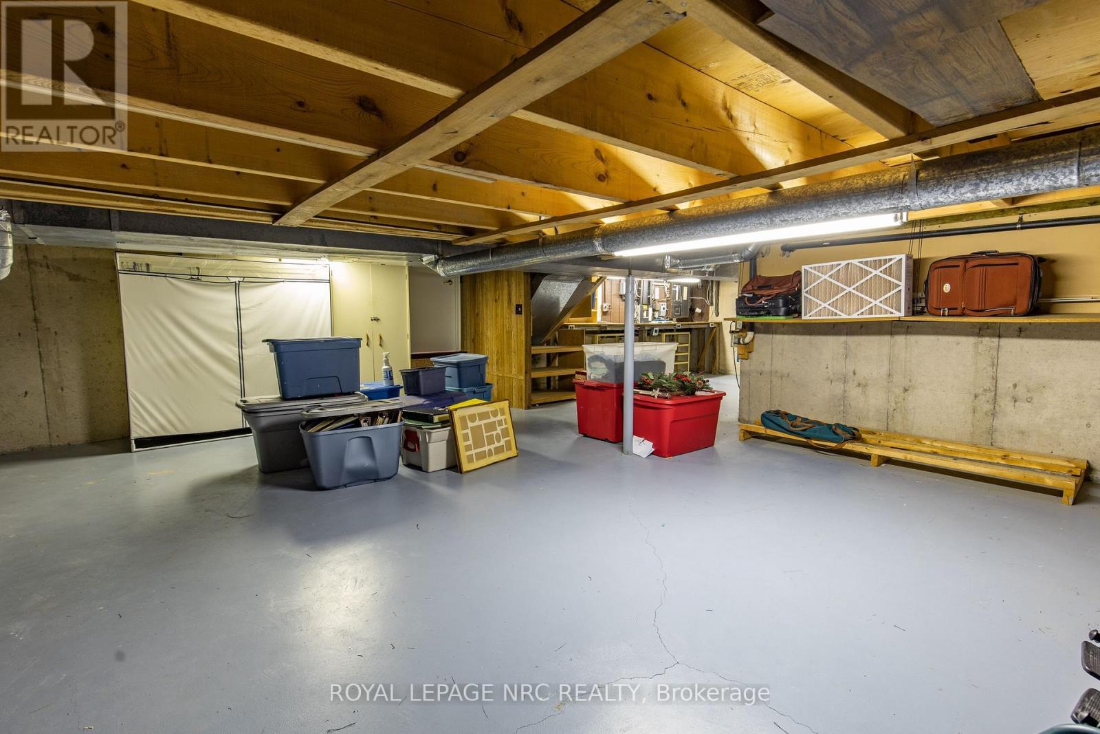 












29 MICHAEL DRIVE N

,
Port Colborne (Sugarloaf),




Ontario
L3K3C4

