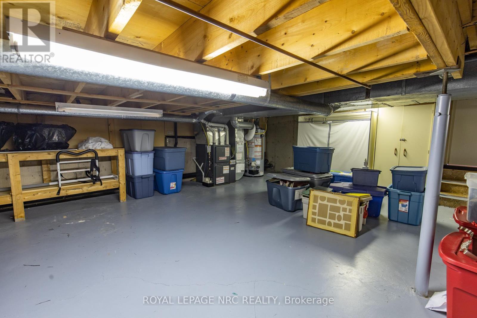 












29 MICHAEL DRIVE N

,
Port Colborne (Sugarloaf),




Ontario
L3K3C4

