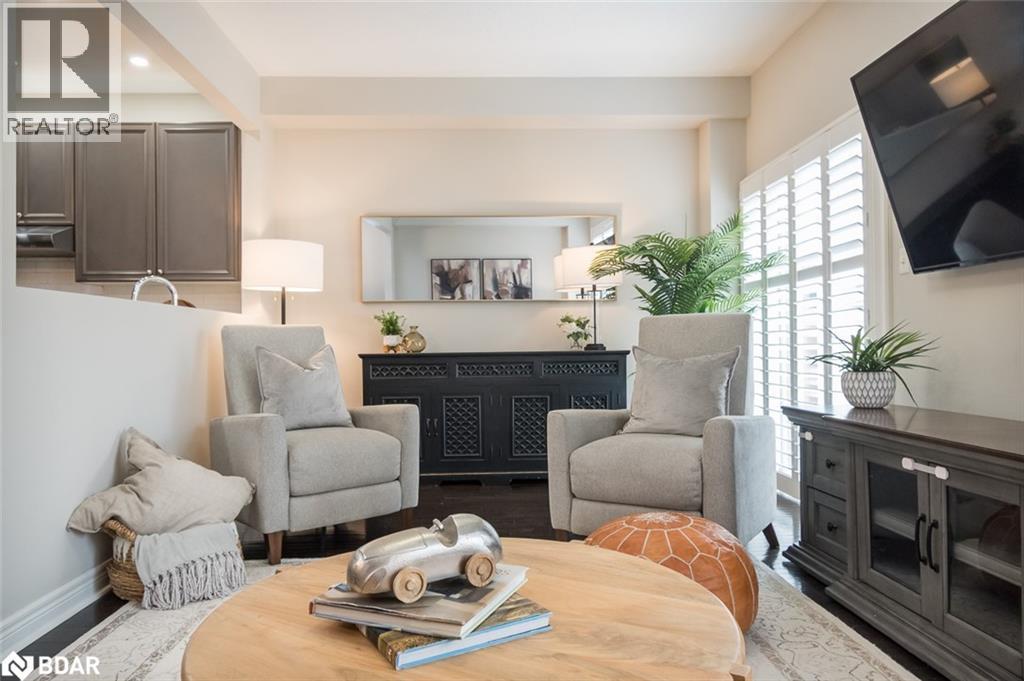 












315 BESSBOROUGH Drive

,
Milton,




Ontario
L9T8P5


