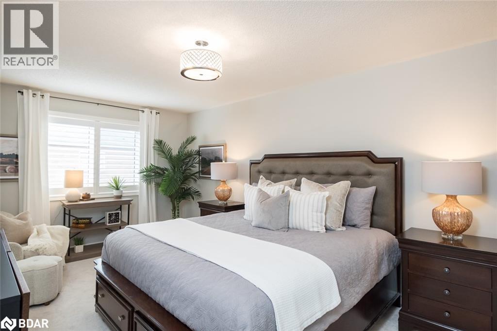 












315 BESSBOROUGH Drive

,
Milton,




Ontario
L9T8P5

