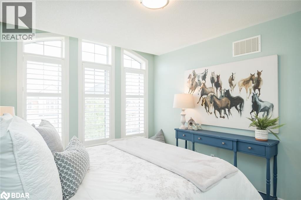 












315 BESSBOROUGH Drive

,
Milton,




Ontario
L9T8P5

