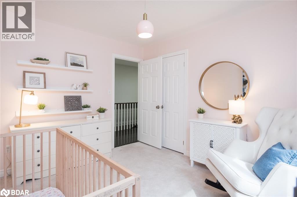 












315 BESSBOROUGH Drive

,
Milton,




Ontario
L9T8P5

