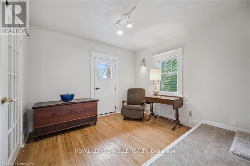 












180 DAVID STREET

,
Kitchener,




Ontario
N2G1Y5

