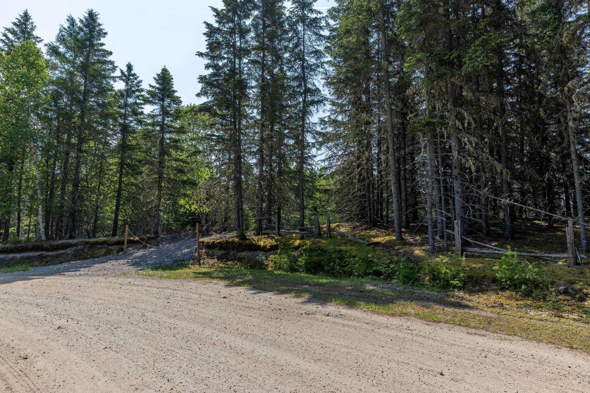 












Ch. Caroline

,
Saint-Michel-des-Saints,







QC
J0K3B0

