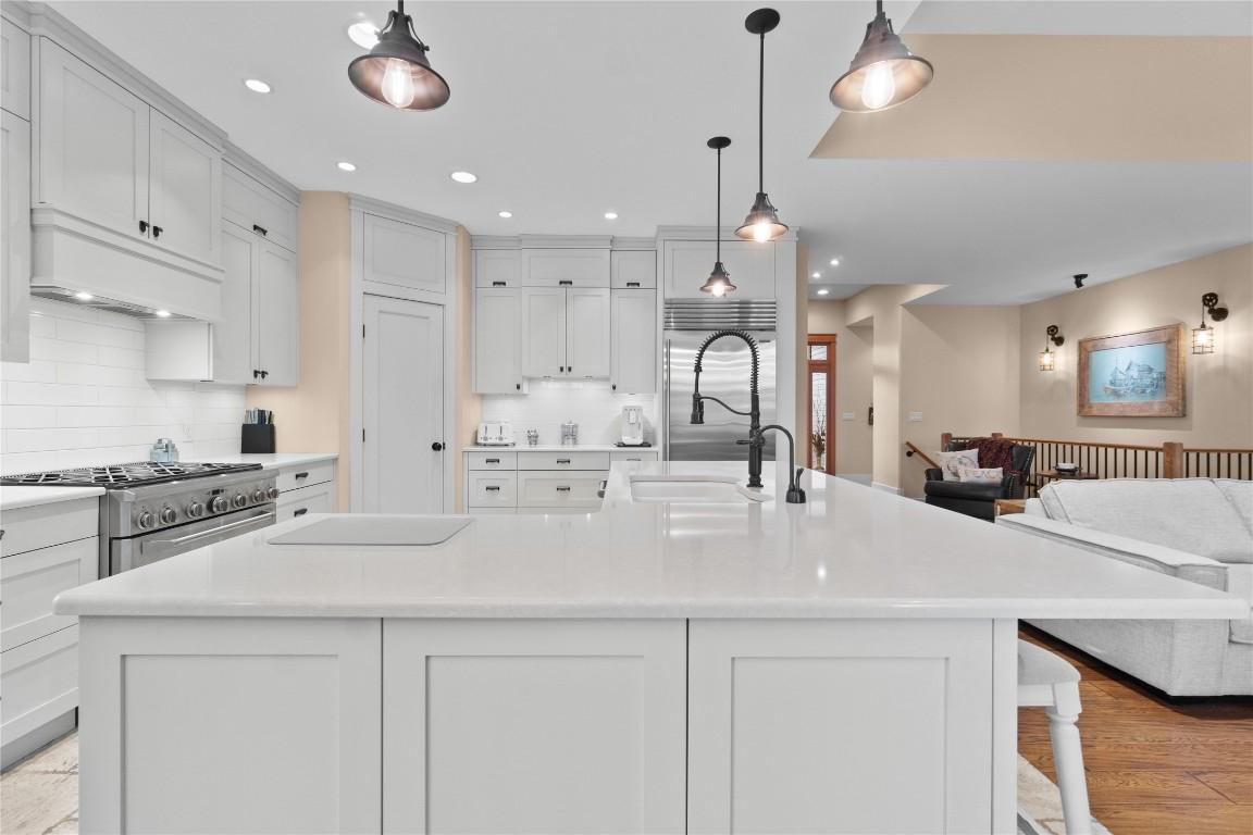 









5100


Haynes

Road,
Vernon,




BC
V1B 3J6

