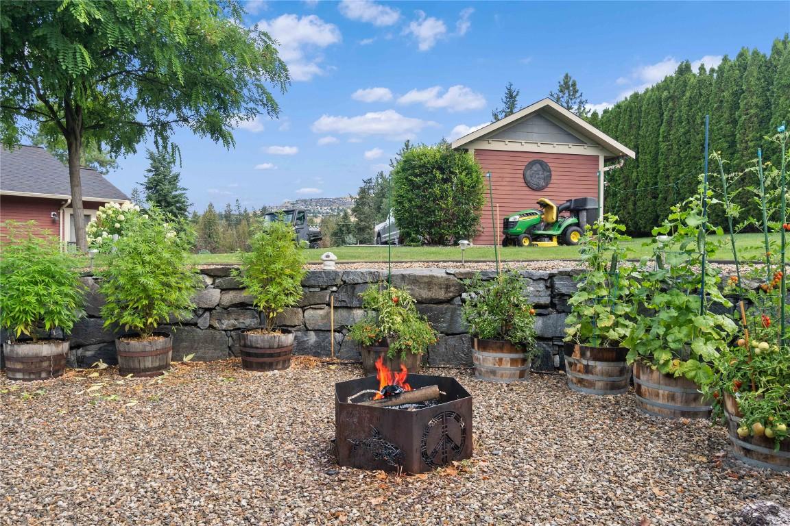 









5100


Haynes

Road,
Vernon,




BC
V1B 3J6

