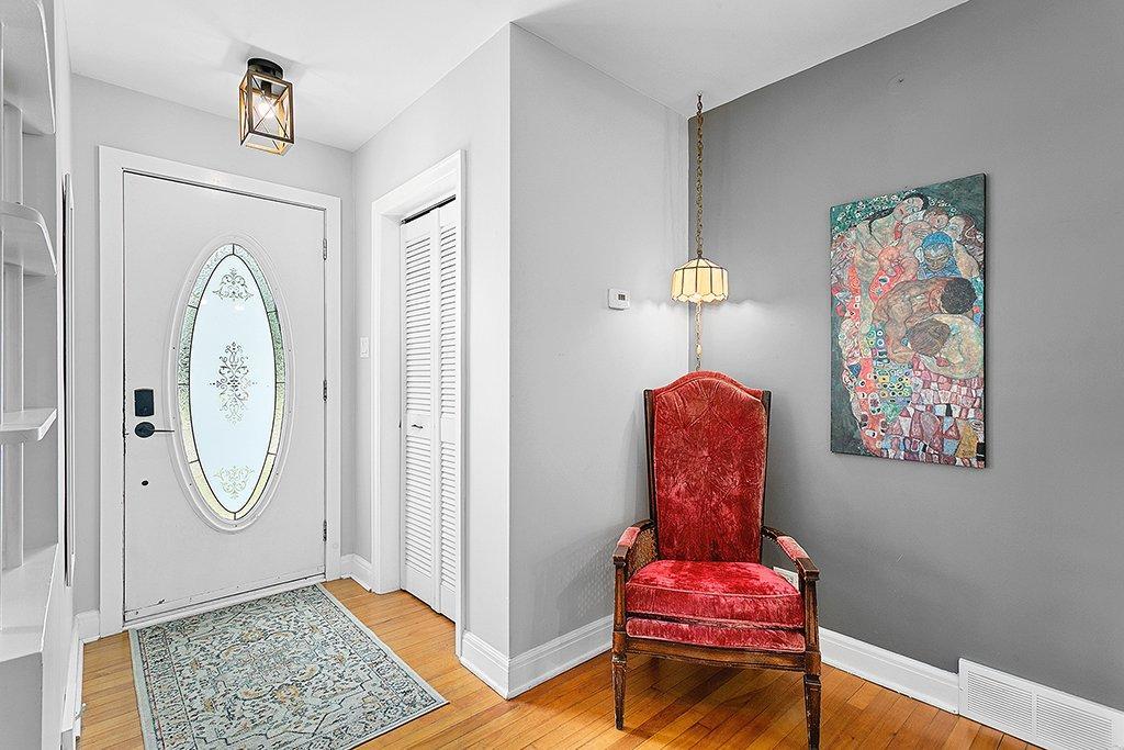 









763


Ch. John-Dale

,
Shawville,




QC
J0X2Y0

