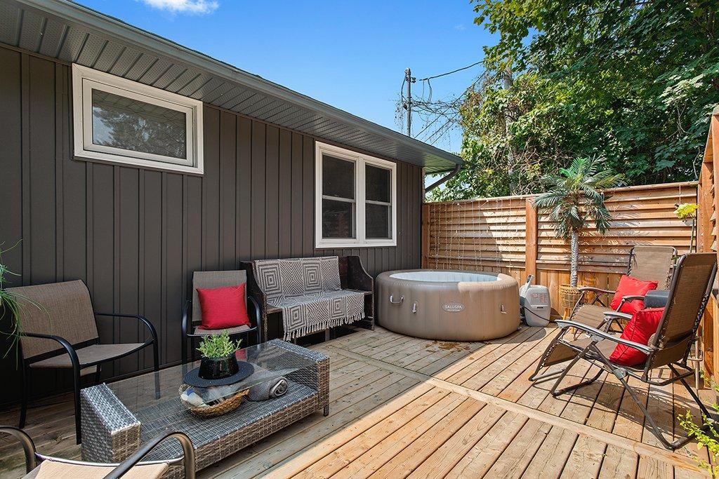 









763


Ch. John-Dale

,
Shawville,




QC
J0X2Y0

