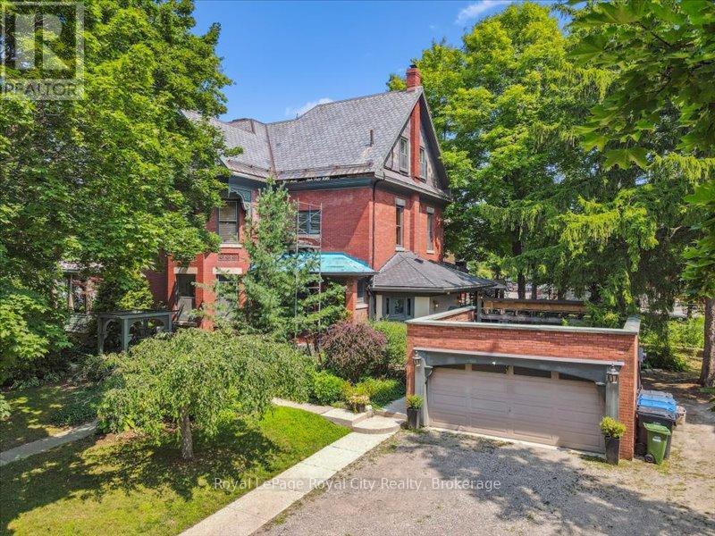 












80 LONDON ROAD W

,
Guelph (Exhibition Park),




Ontario
N1H2B7

