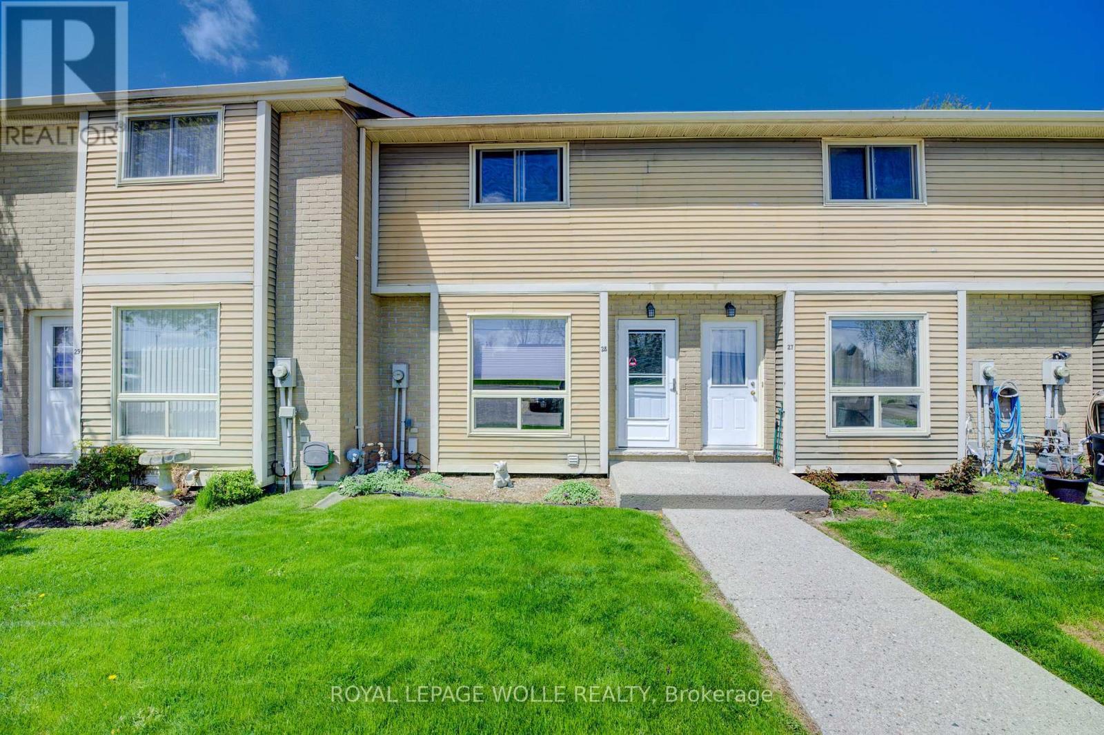 












28 - 879 PARKINSON ROAD

,
Woodstock,




Ontario
N4S8S7

