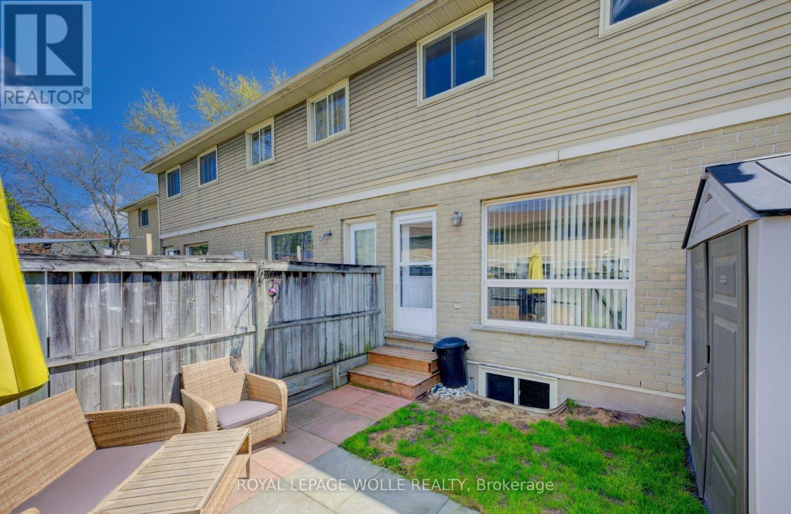 












28 - 879 PARKINSON ROAD

,
Woodstock,




Ontario
N4S8S7

