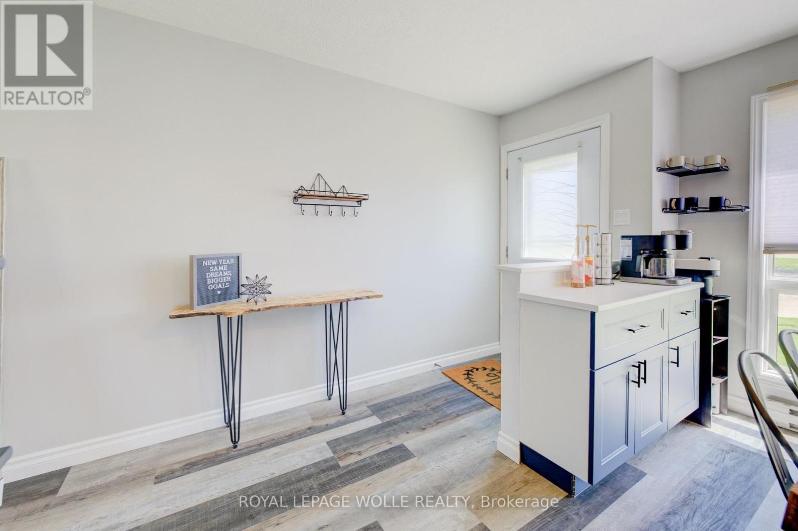












28 - 879 PARKINSON ROAD

,
Woodstock,




Ontario
N4S8S7

