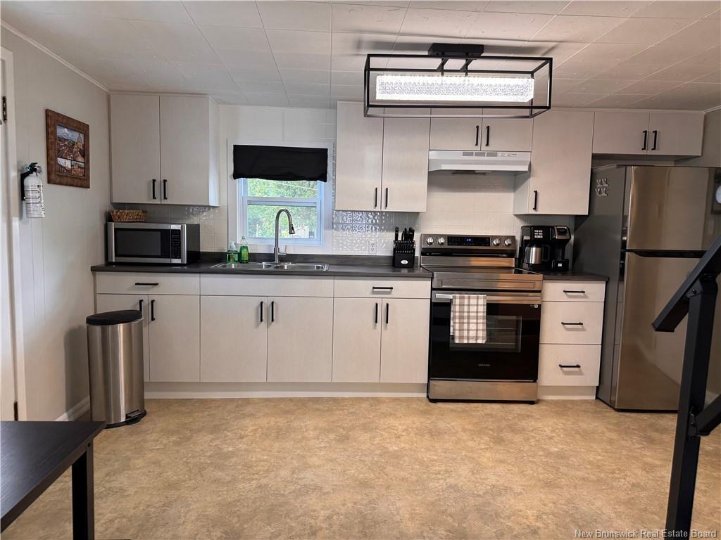 









10700


Principale

RD,
Saint-Louis-De-Kent,




NB
E4X 1H1

