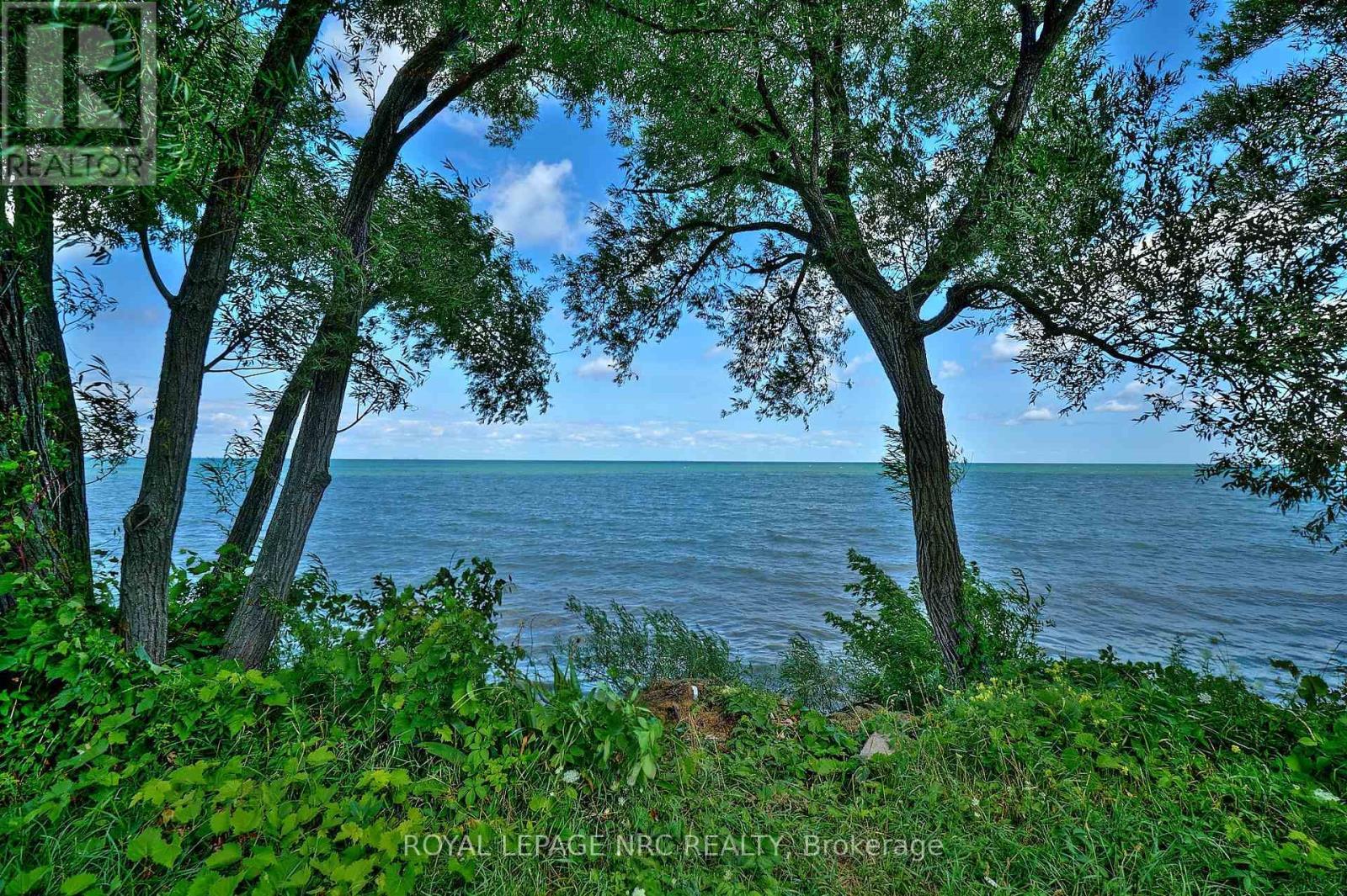 












4040 LAKESHORE ROAD

,
Lincoln (Lincoln Lake),




Ontario
L0R1B0

