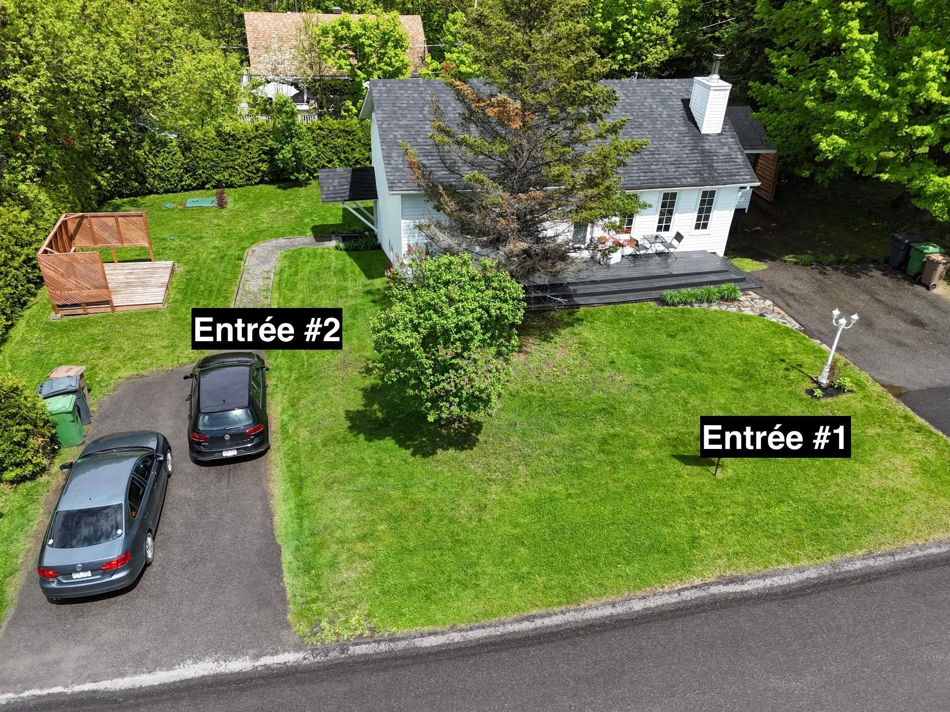 









2

 - 4


Ch. de la Colline

,
Saint-Sauveur,




QC
J0R1R2

