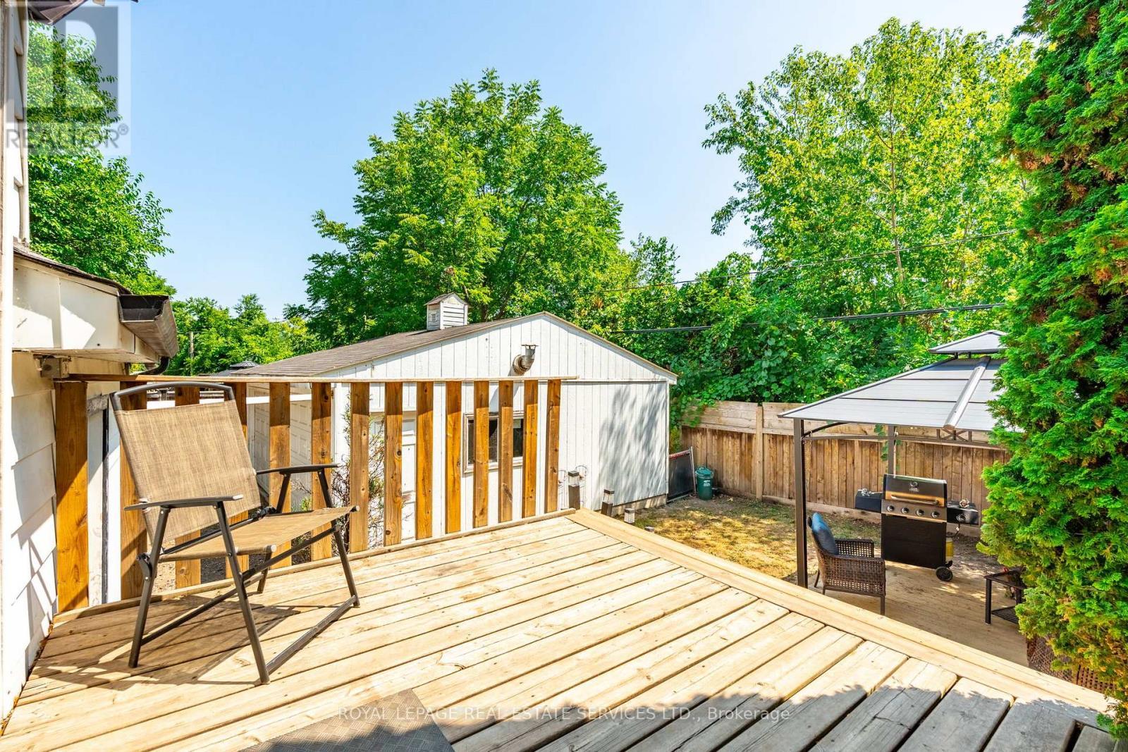 












14 GERMORDA DRIVE

,
Oakville,




Ontario
L6H1A8

