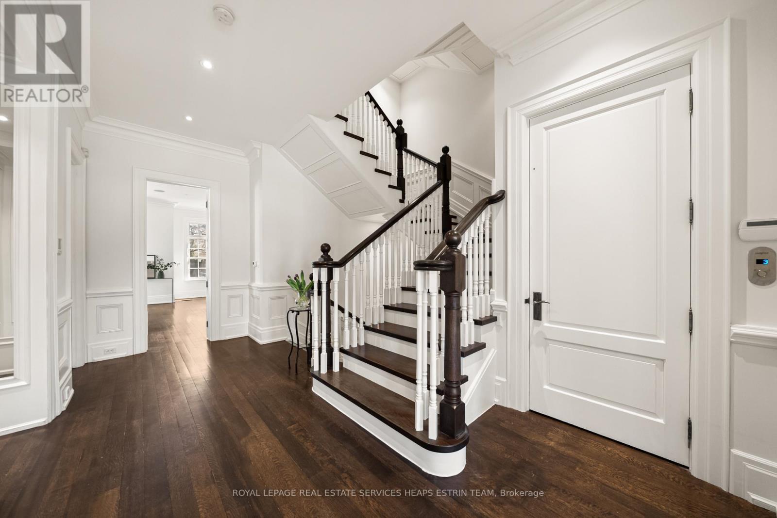 












243 ROSE PARK DRIVE

,
Toronto,




Ontario
M4T1R6

