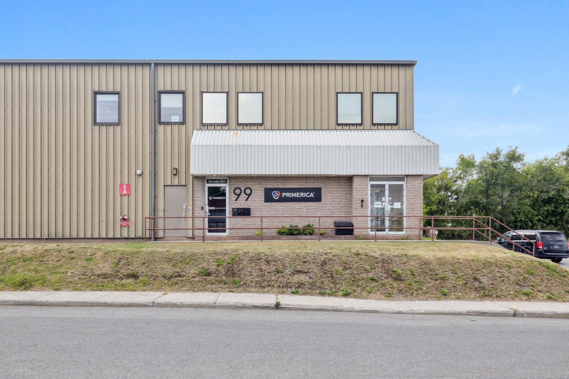 









99


Rue Crémazie

, 100,
Gatineau (Hull),




QC
J8Y3P1

