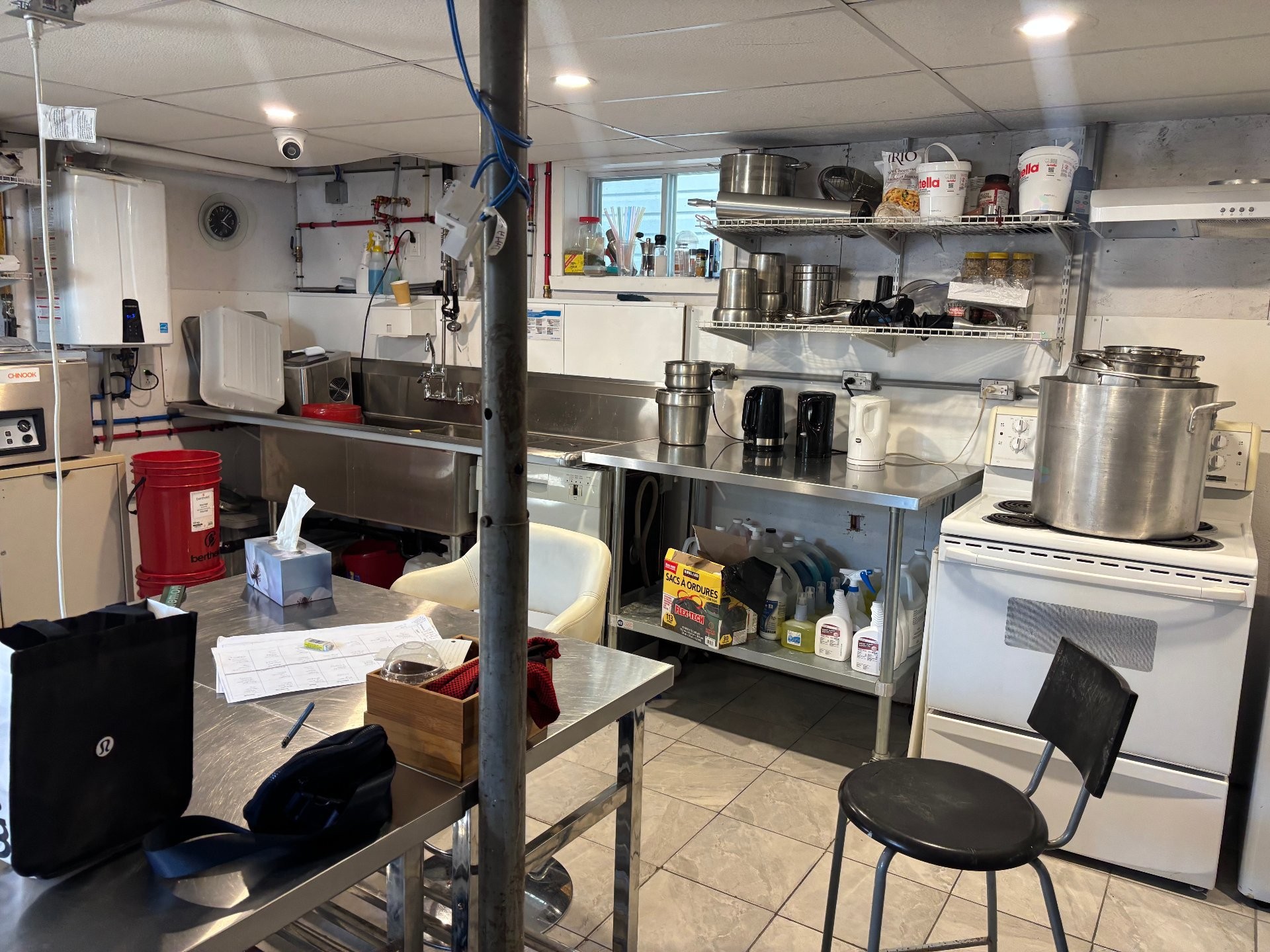 









646

 - 646A


Rue Principale

,
Saint-Roch-de-Richelieu,




QC
J0L2M0

