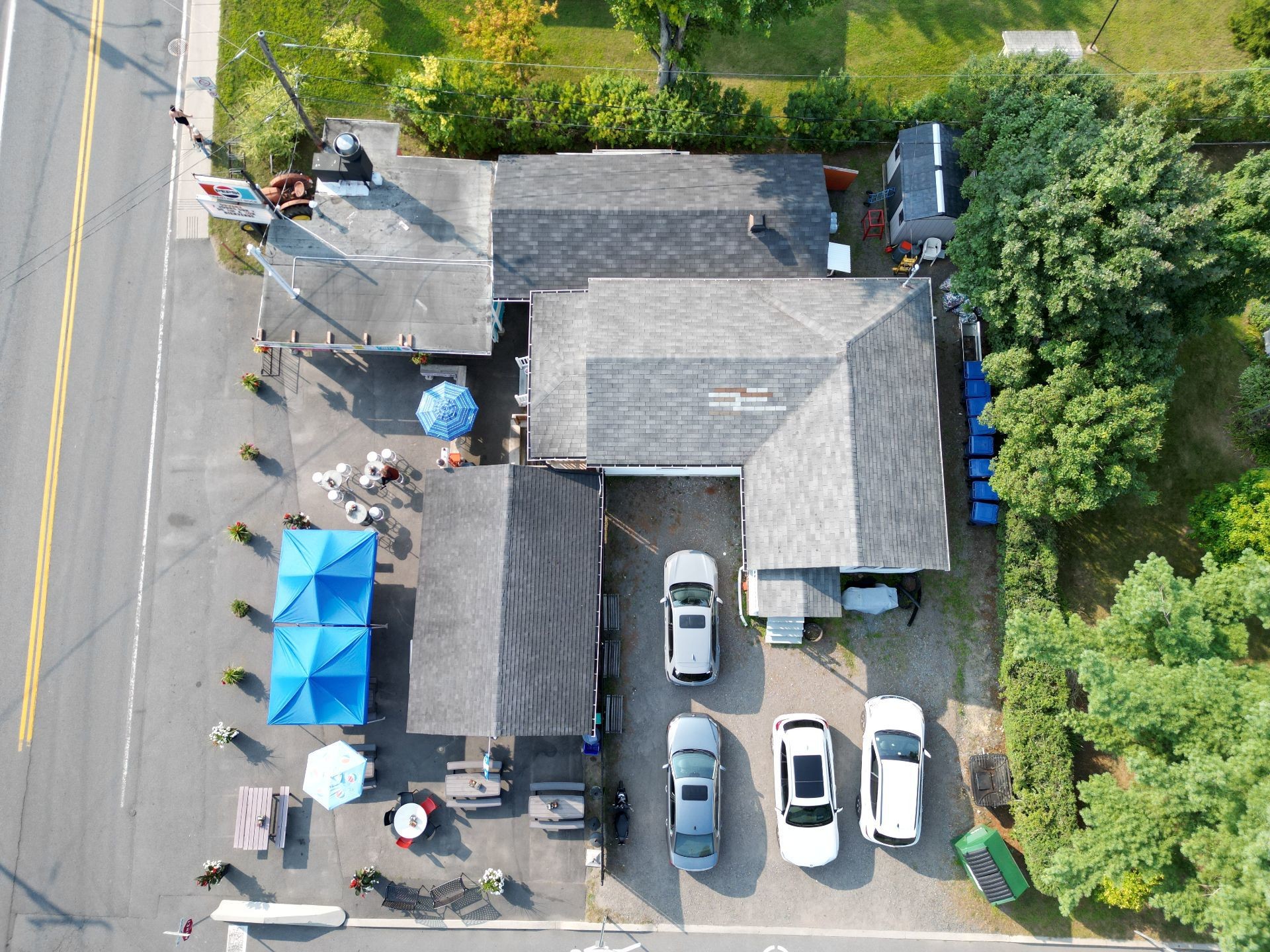 









646

 - 646A


Rue Principale

,
Saint-Roch-de-Richelieu,




QC
J0L2M0

