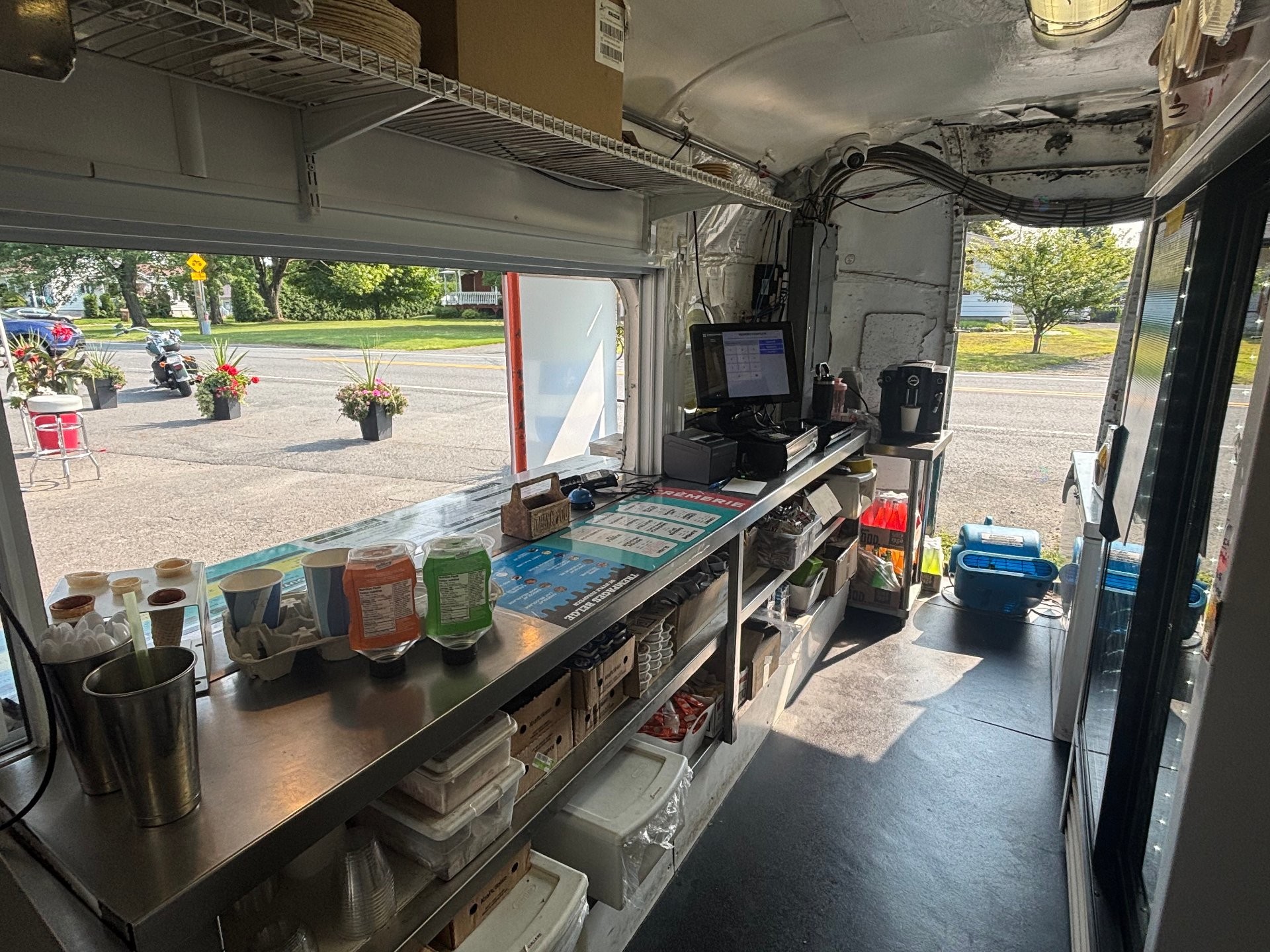 









646

 - 646A


Rue Principale

,
Saint-Roch-de-Richelieu,




QC
J0L2M0

