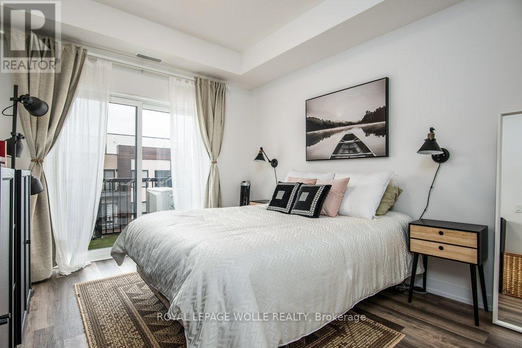 












E11 - 20 PALACE STREET

,
Kitchener,




Ontario
N2E0J3

