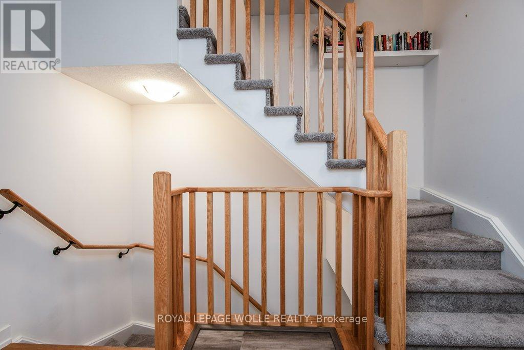 












E11 - 20 PALACE STREET

,
Kitchener,




Ontario
N2E0J3


