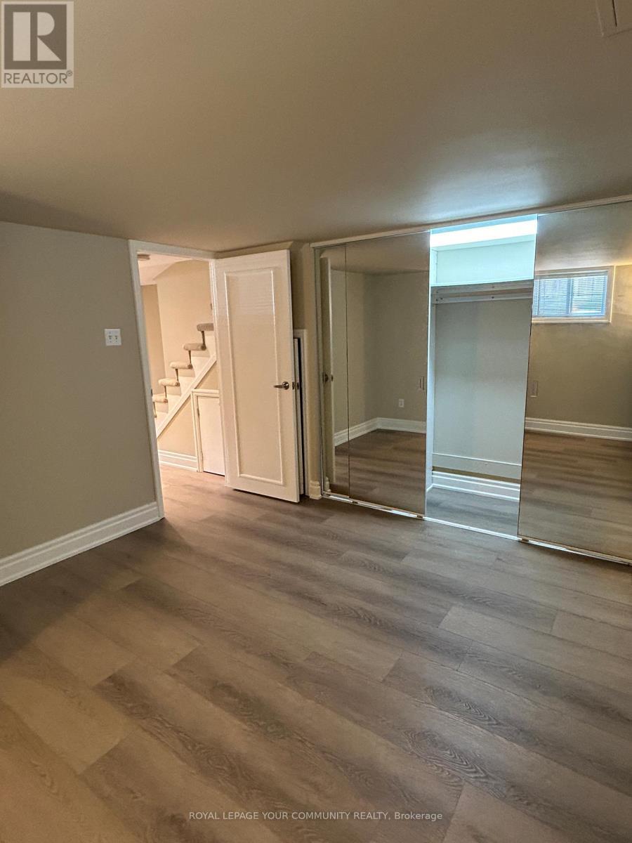 












LOWER - 2 ROUGECREST DRIVE

,
Markham,




Ontario
L3P3B6

