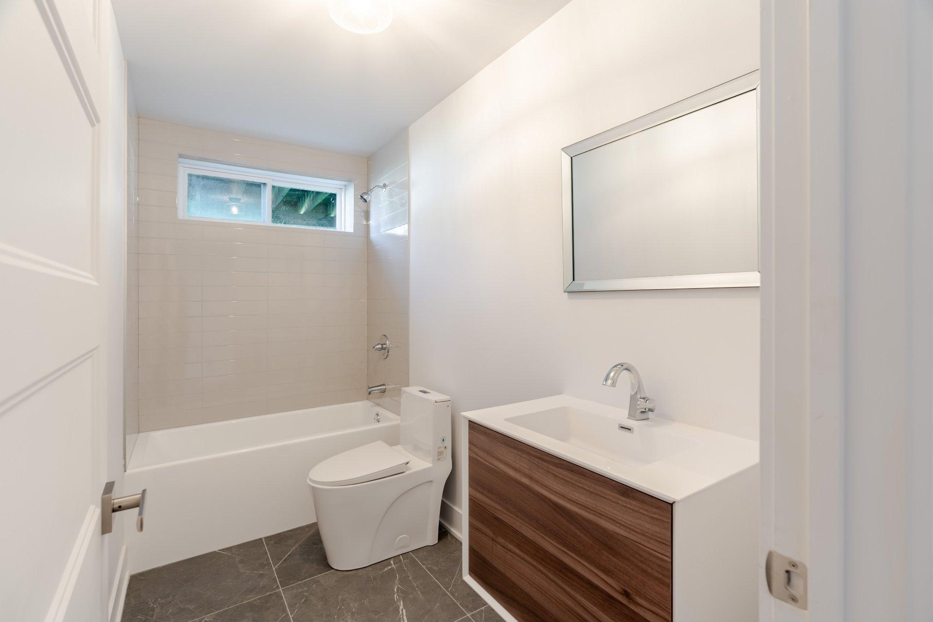 









6780


Rue Baillargeon

,
Brossard,




QC
J4Z1S9

