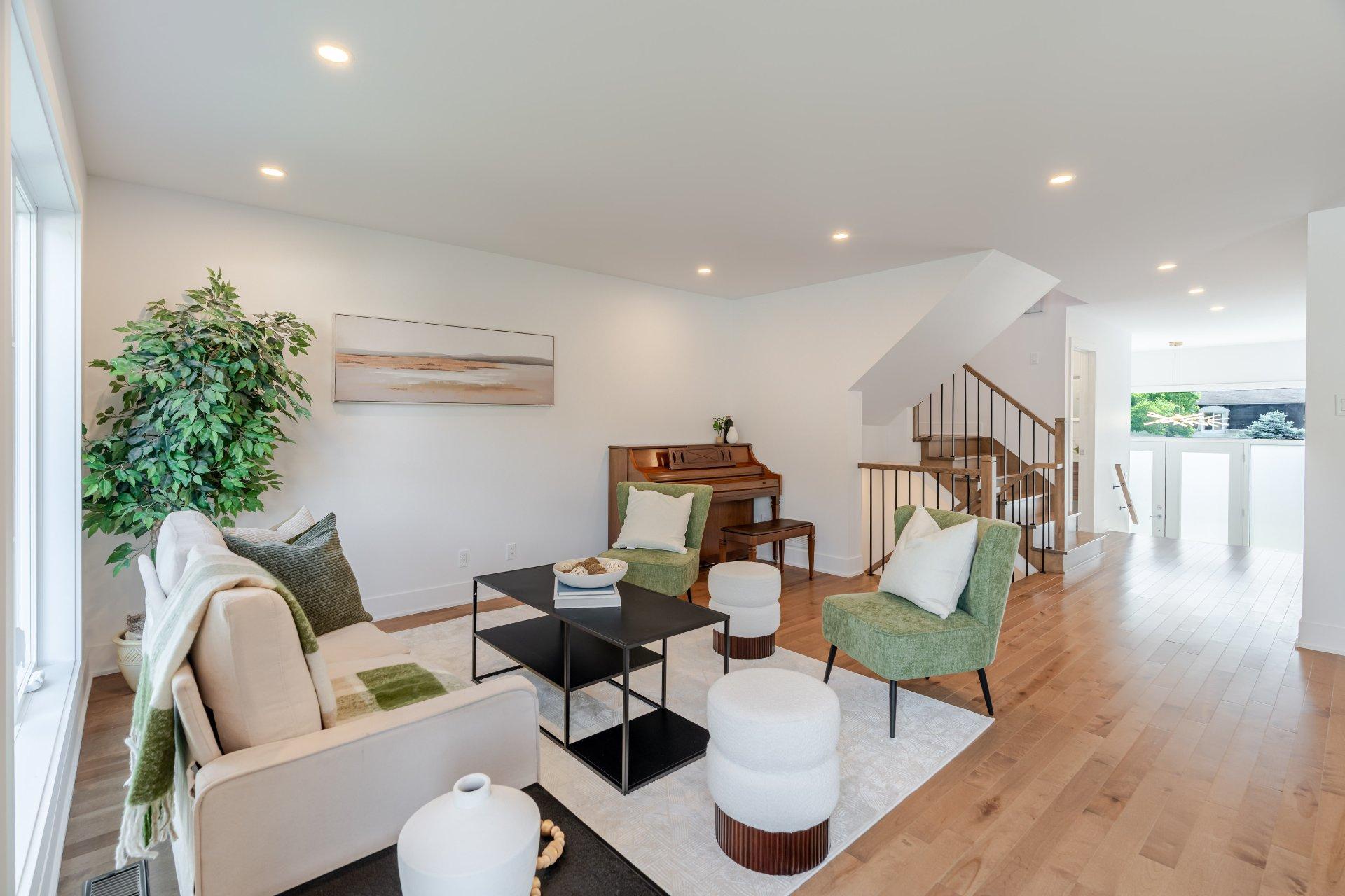 









6780


Rue Baillargeon

,
Brossard,




QC
J4Z1S9


