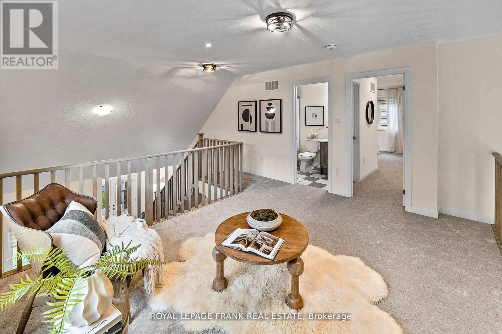 












78 HOLTBY COURT

,
Scugog (Port Perry),




Ontario
L9L0B4

